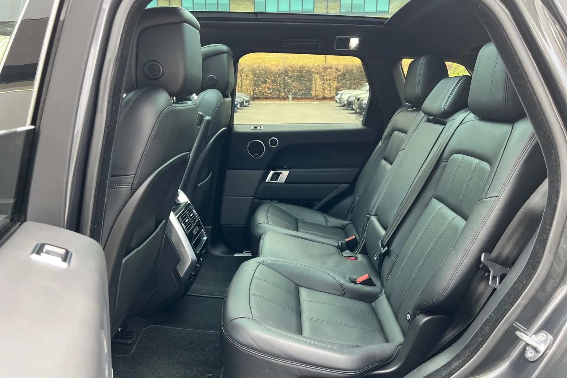 LAND ROVER RANGE ROVER SPORT thumbnail image number 42