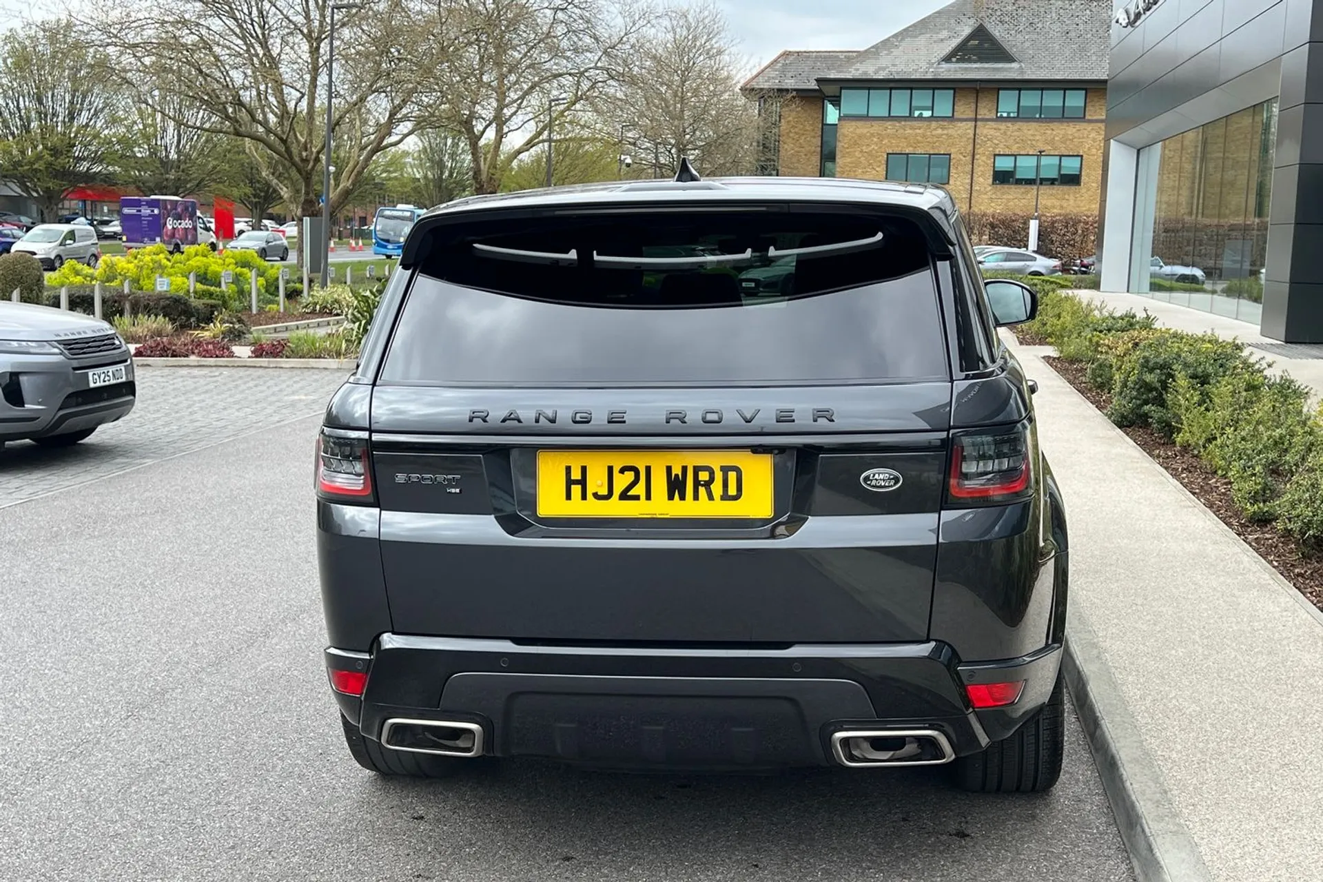 LAND ROVER RANGE ROVER SPORT thumbnail image number 11