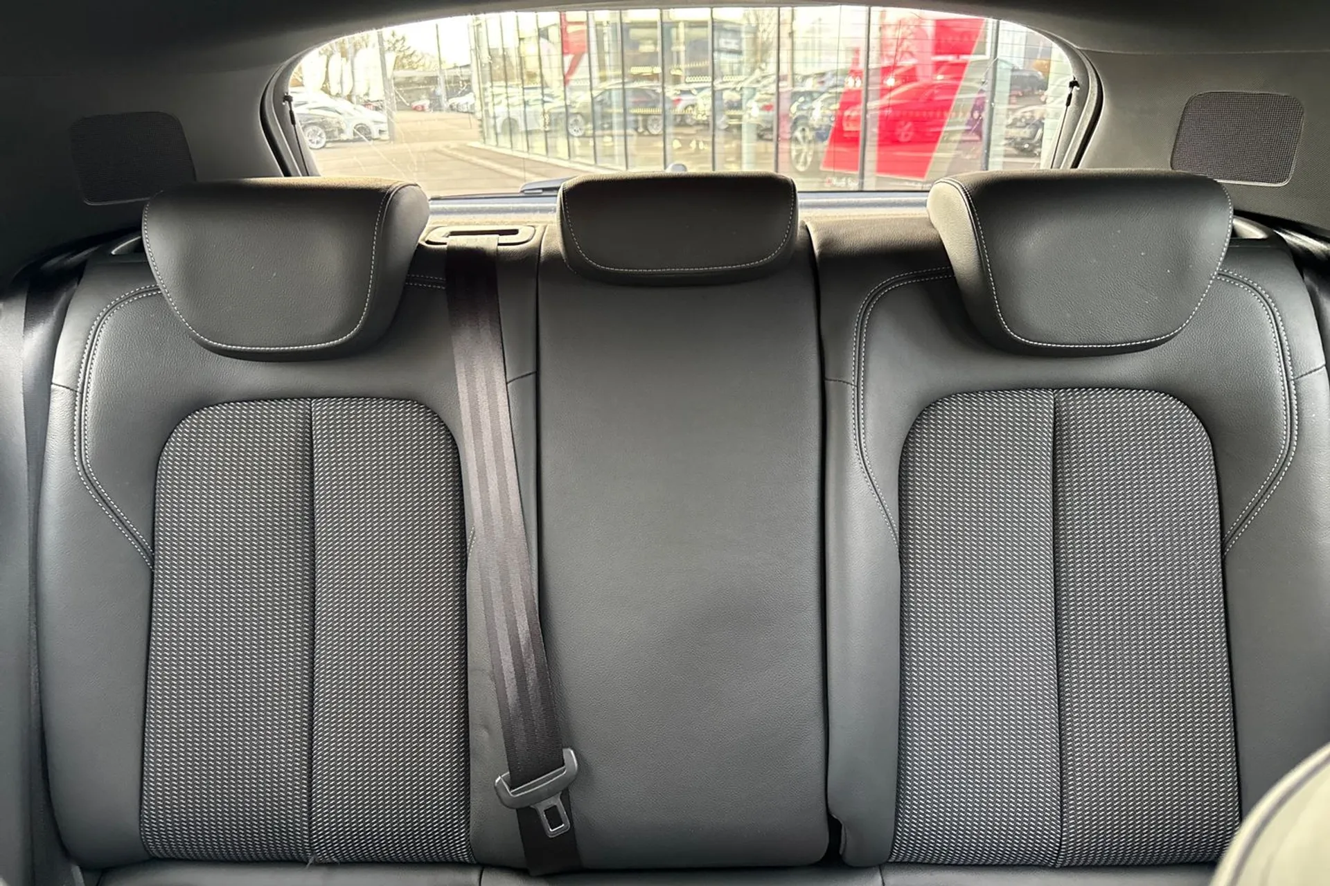 Audi Q2 thumbnail image number 52