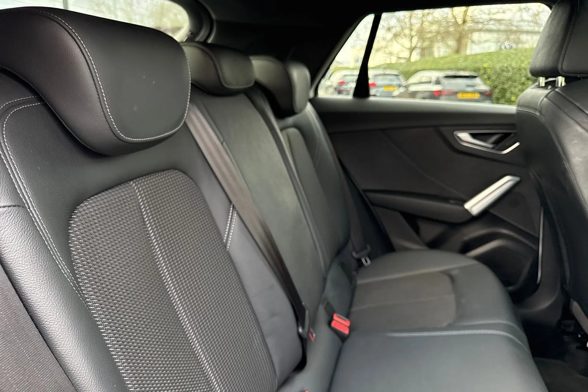 Audi Q2 thumbnail image number 42