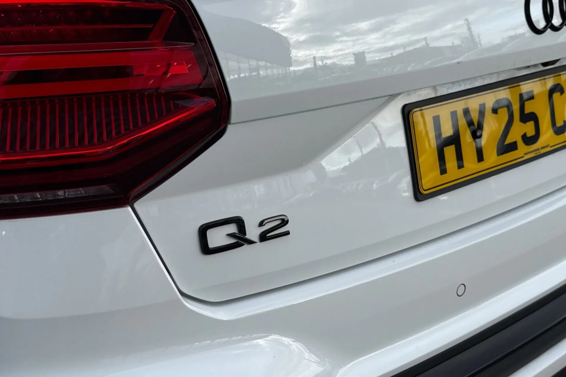 Audi Q2 thumbnail image number 30