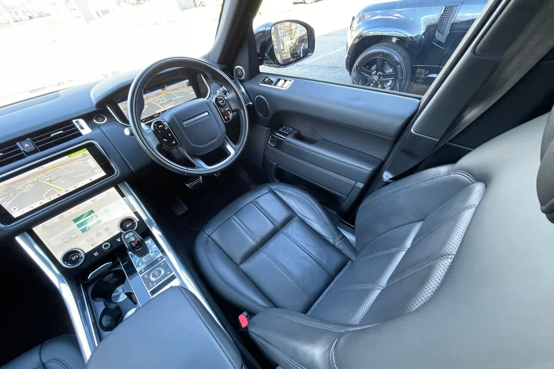 LAND ROVER RANGE ROVER SPORT thumbnail image number 14