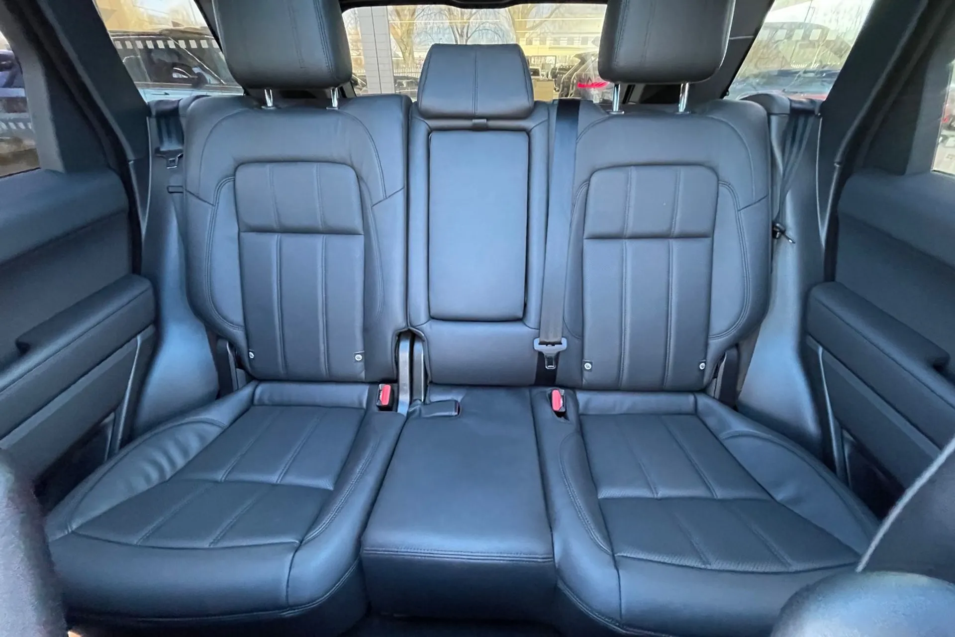 LAND ROVER RANGE ROVER SPORT thumbnail image number 11