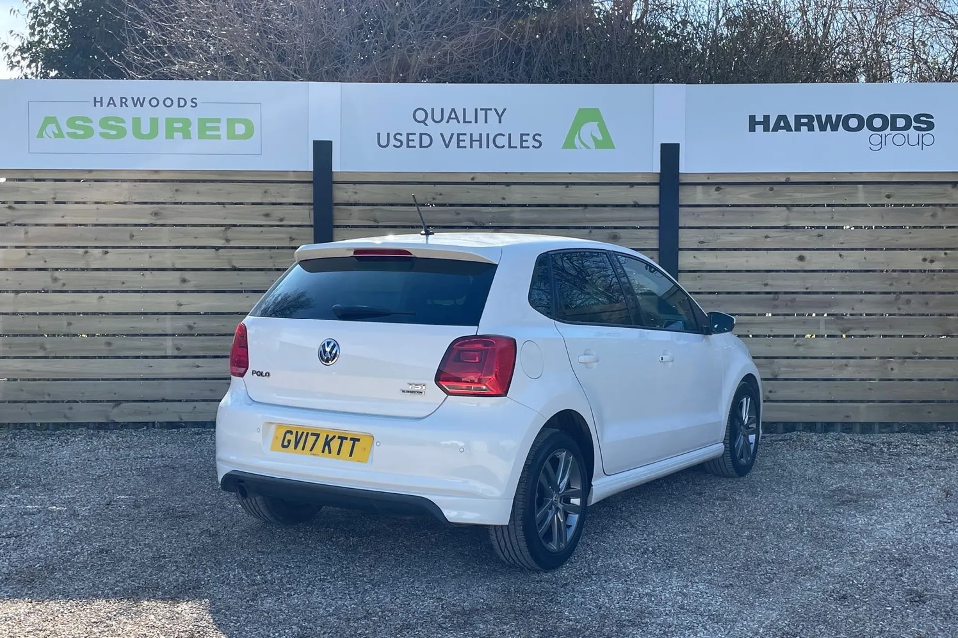 VOLKSWAGEN POLO thumbnail image number 8