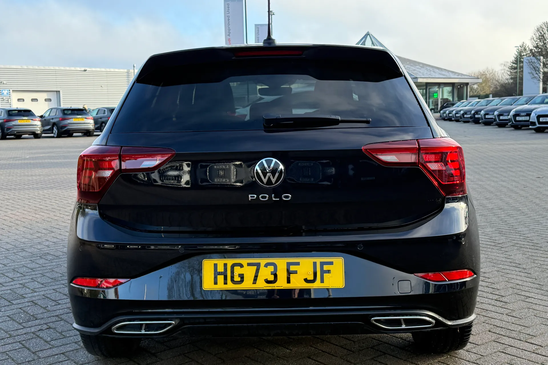 VOLKSWAGEN POLO thumbnail image number 27