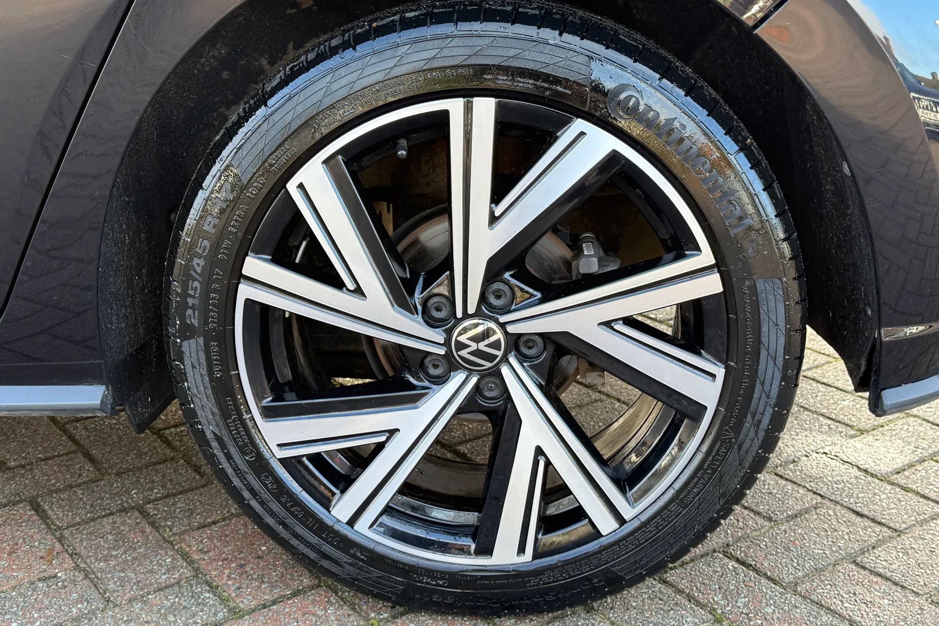 VOLKSWAGEN POLO thumbnail image number 41