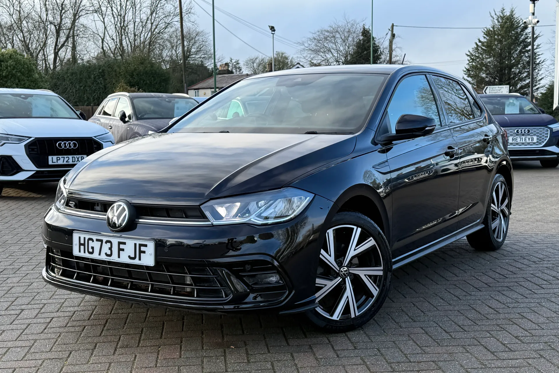 VOLKSWAGEN POLO thumbnail image number 20