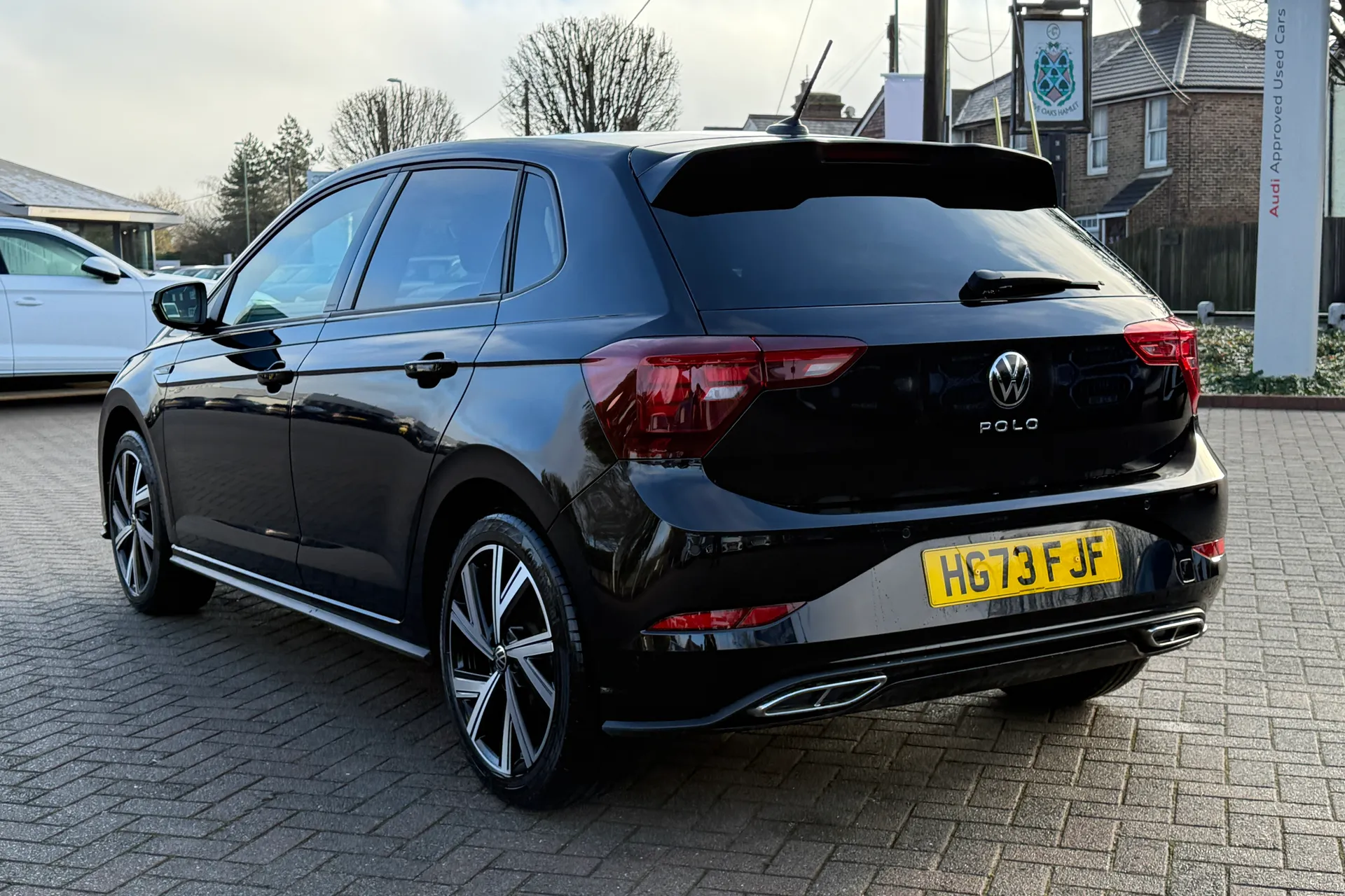 VOLKSWAGEN POLO thumbnail image number 28