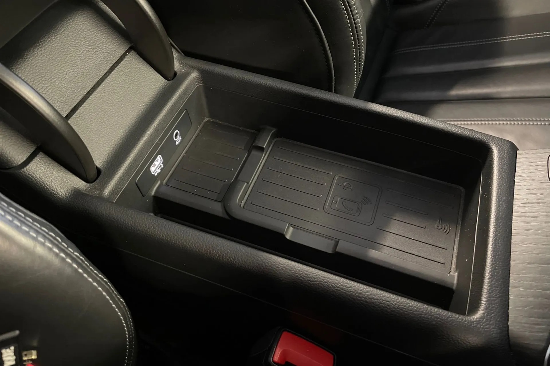 Audi A5 thumbnail image number 43