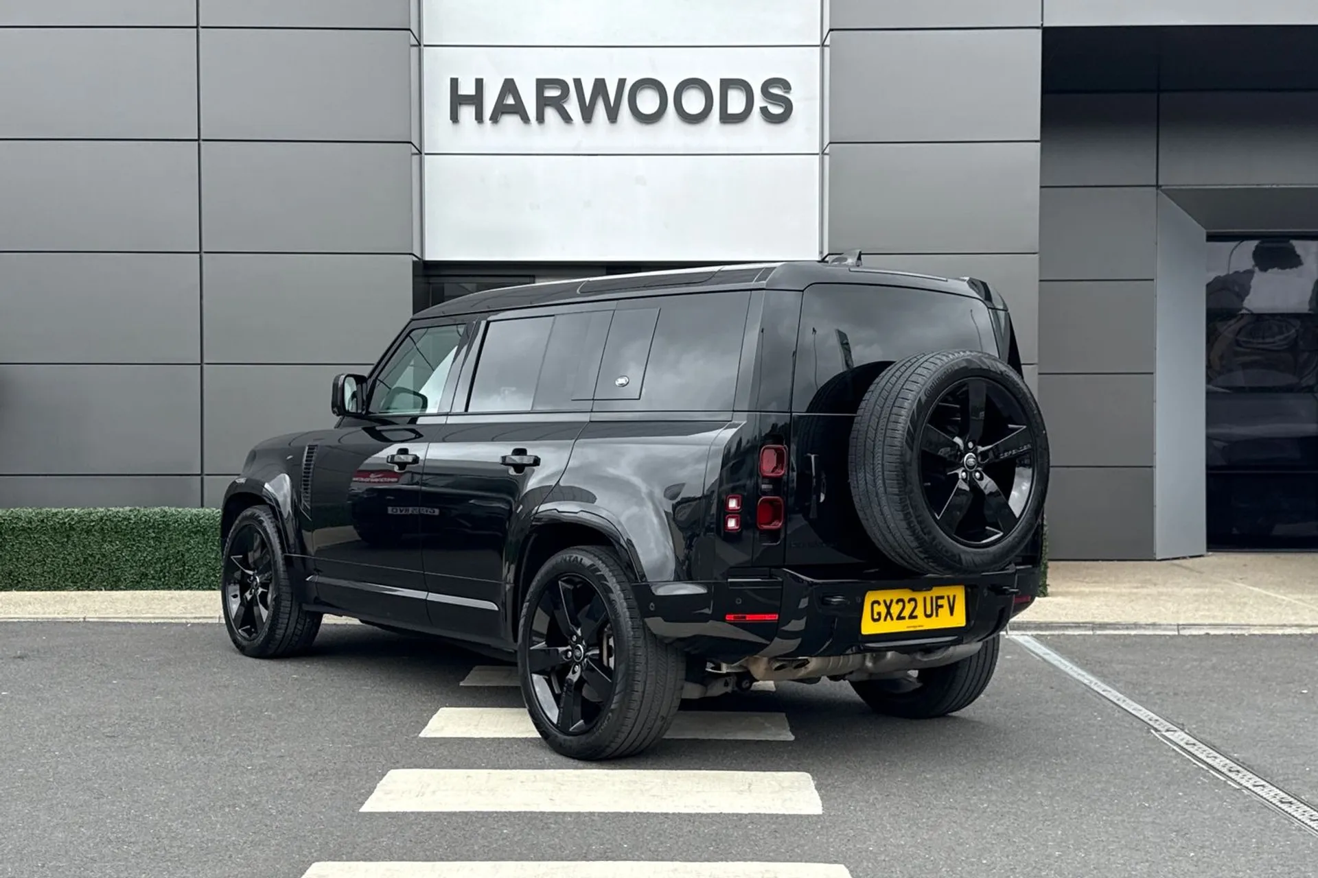 LAND ROVER DEFENDER thumbnail image number 12