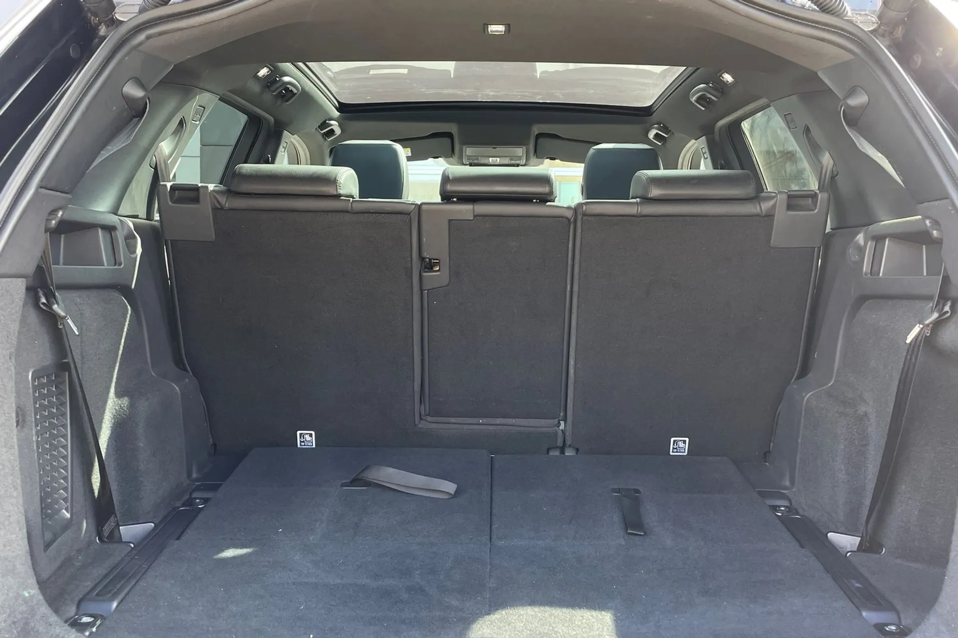 LAND ROVER DISCOVERY SPORT thumbnail image number 24