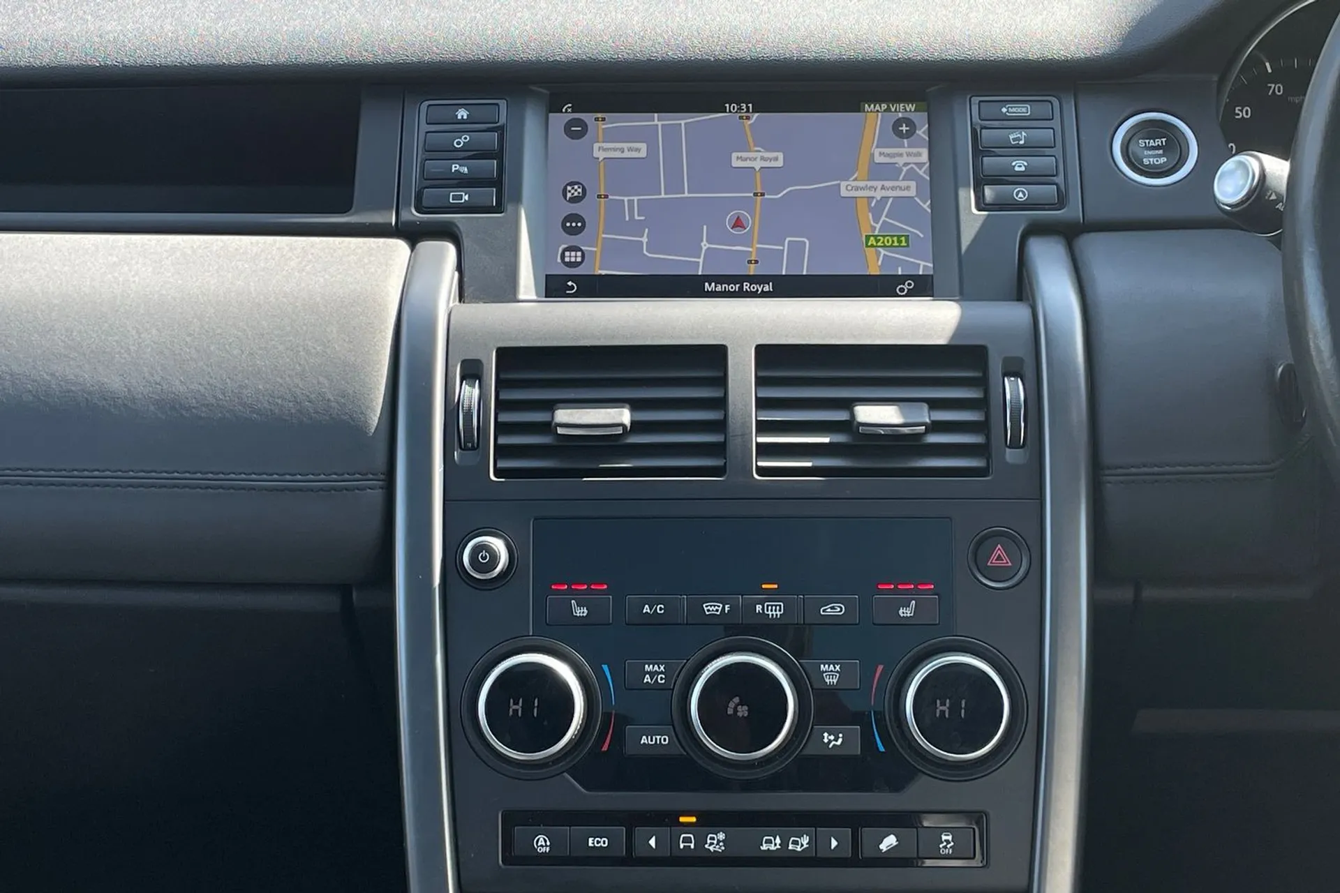 LAND ROVER DISCOVERY SPORT thumbnail image number 16