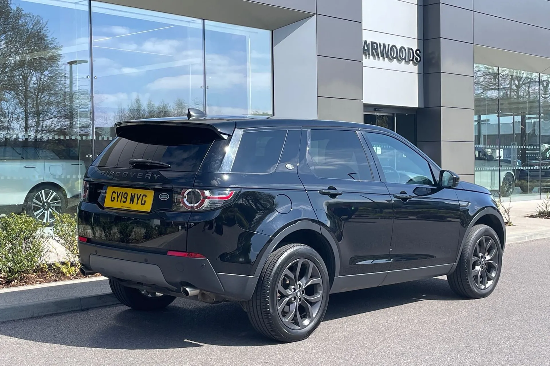 LAND ROVER DISCOVERY SPORT thumbnail image number 9