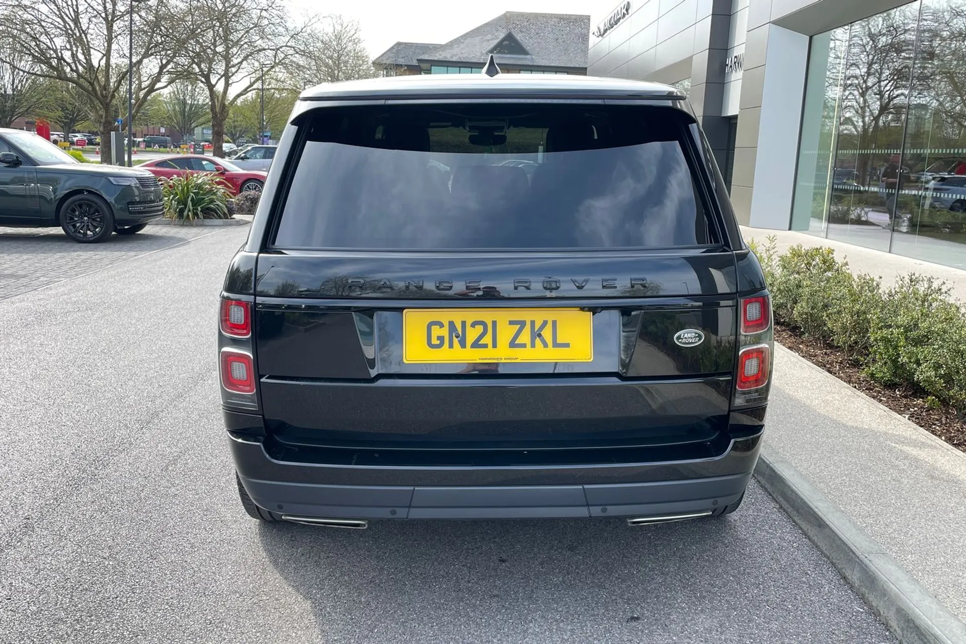 LAND ROVER RANGE ROVER thumbnail image number 15
