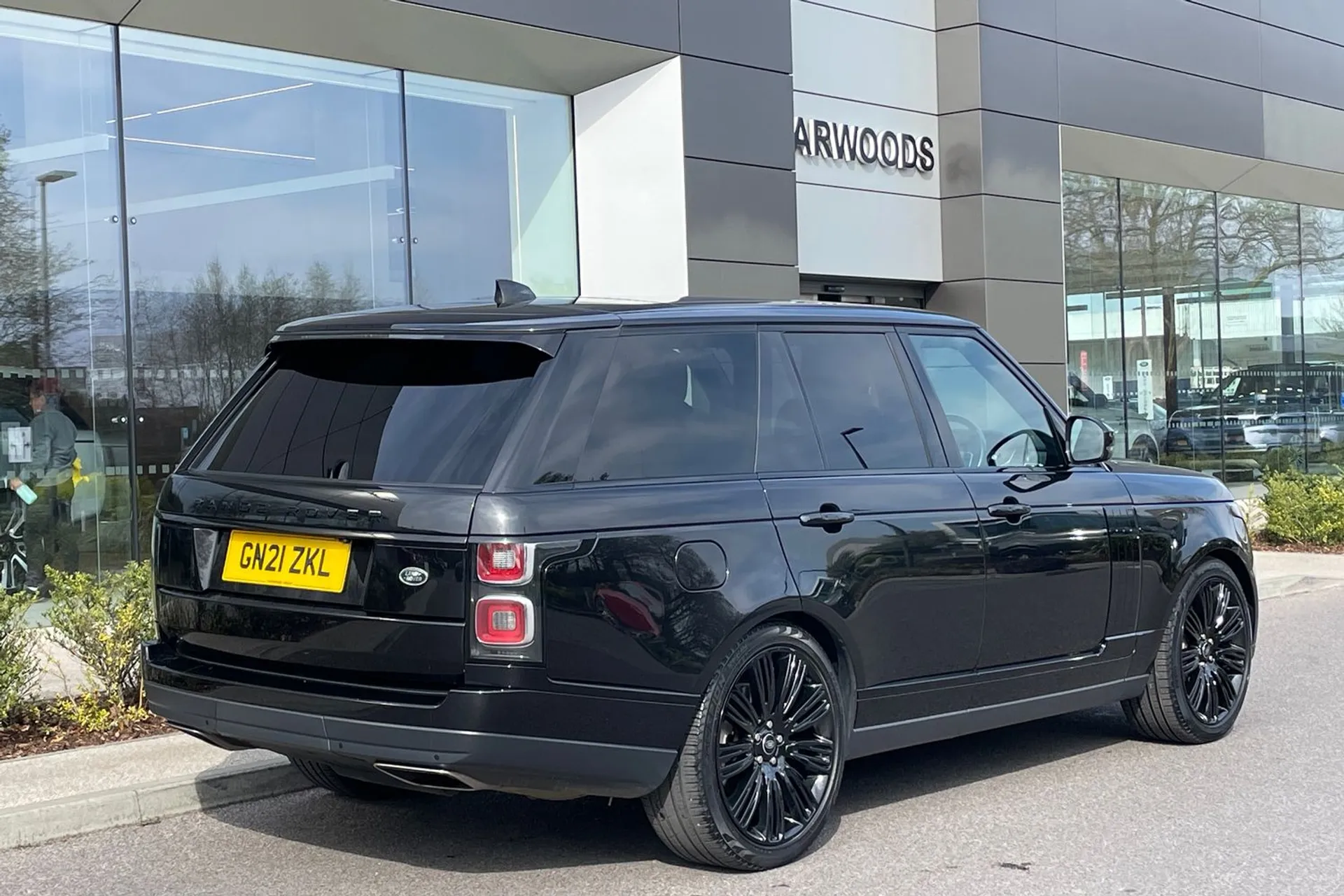 LAND ROVER RANGE ROVER thumbnail image number 11