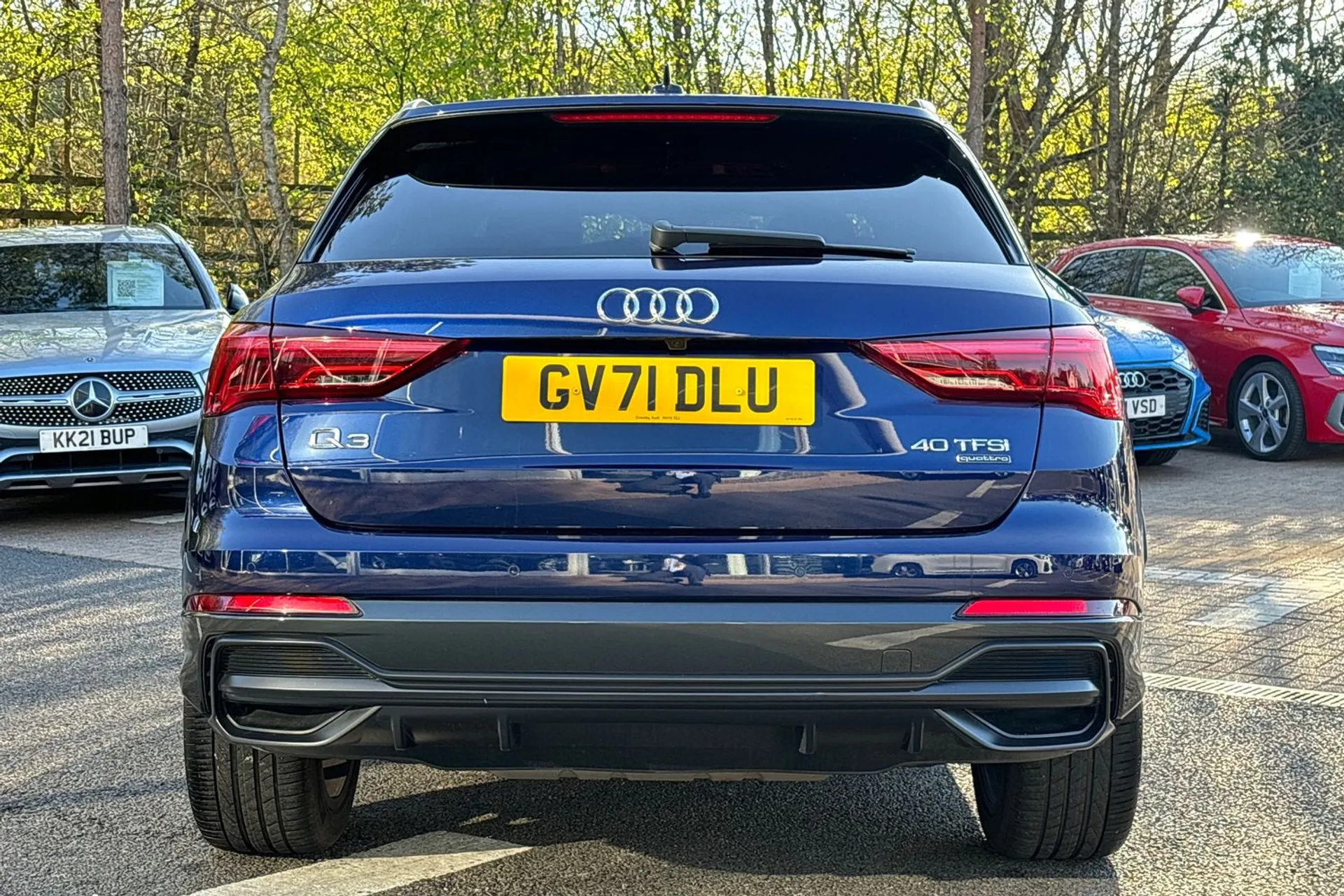 Audi Q3 thumbnail image number 7