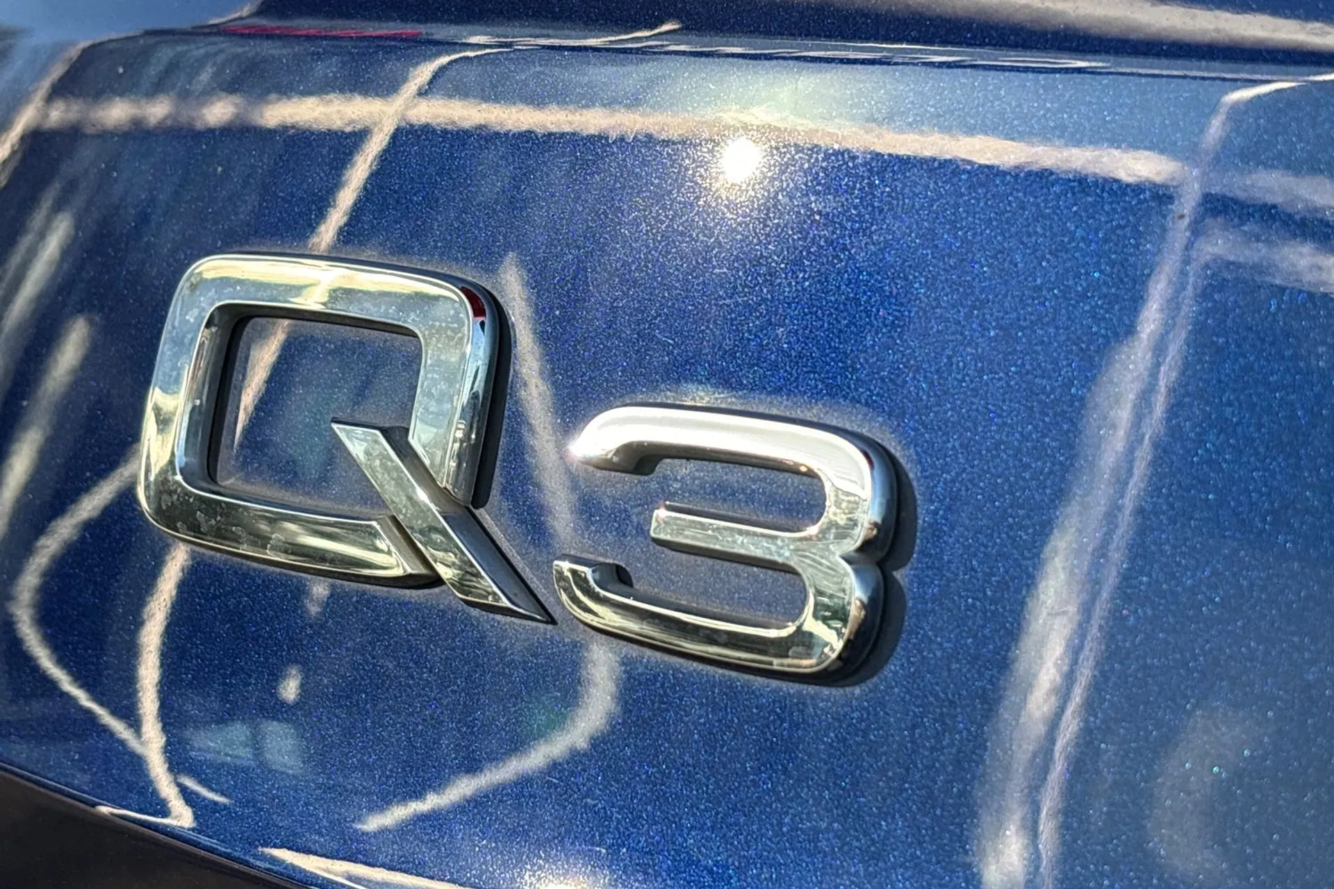 Audi Q3 thumbnail image number 48