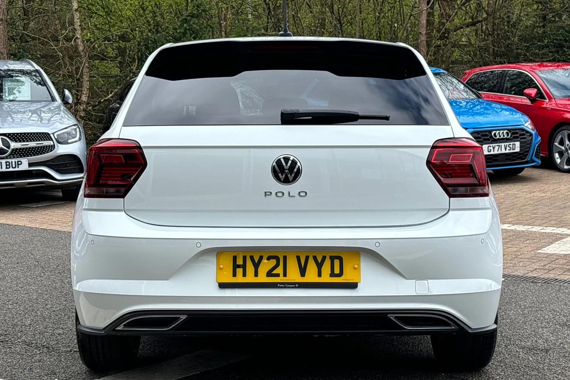 VOLKSWAGEN POLO thumbnail image number 7