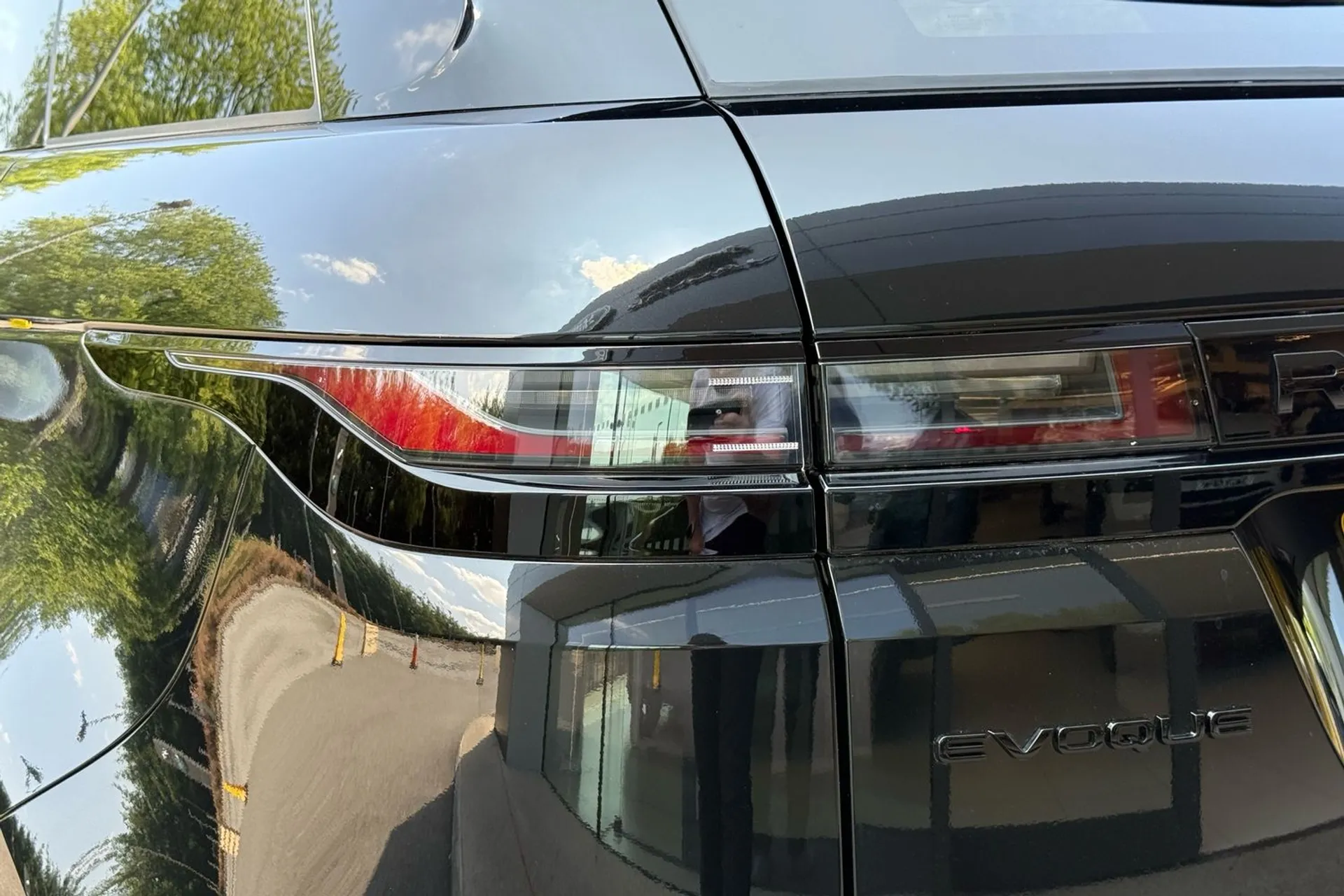 LAND ROVER RANGE ROVER EVOQUE thumbnail image number 63