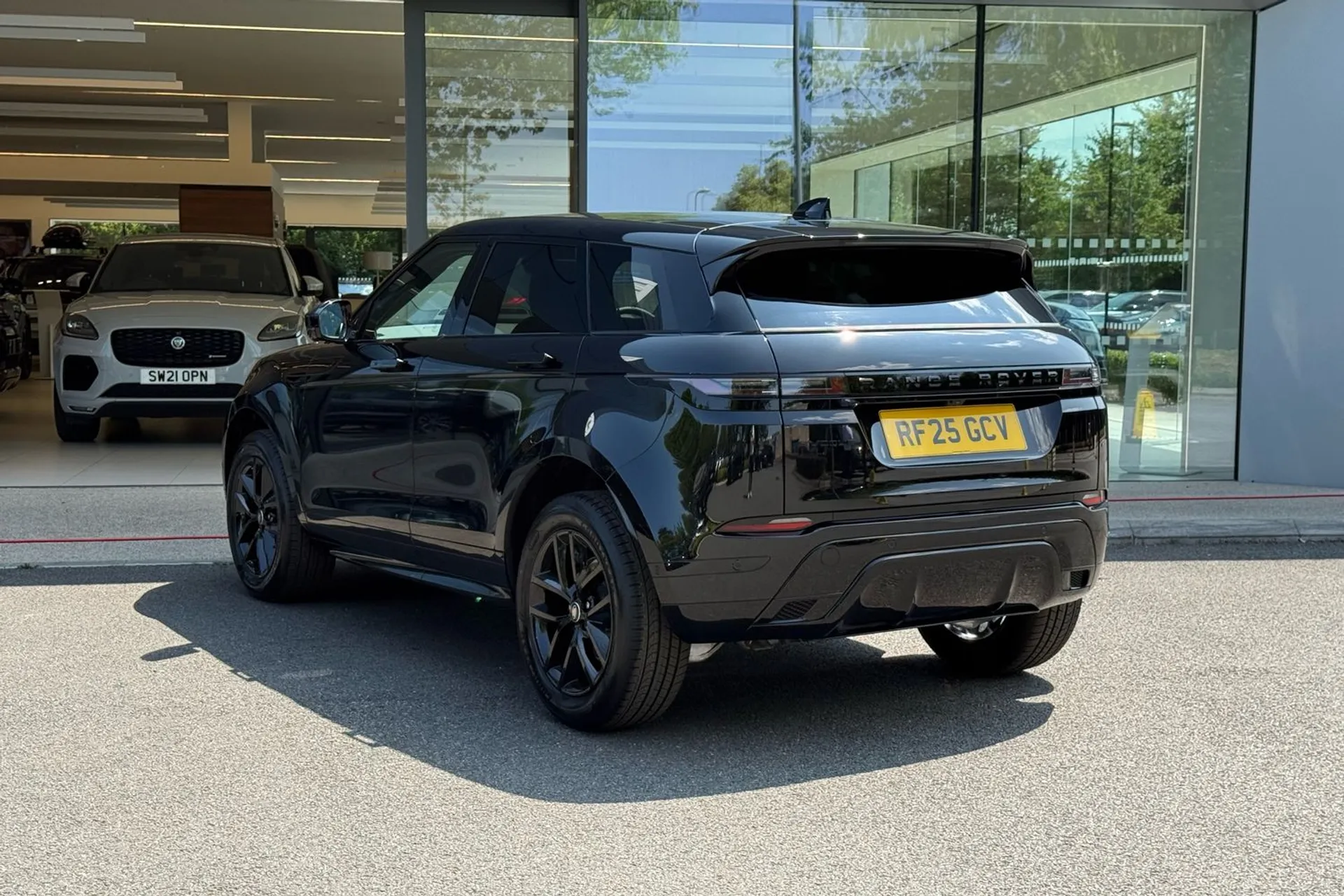 LAND ROVER RANGE ROVER EVOQUE thumbnail image number 65