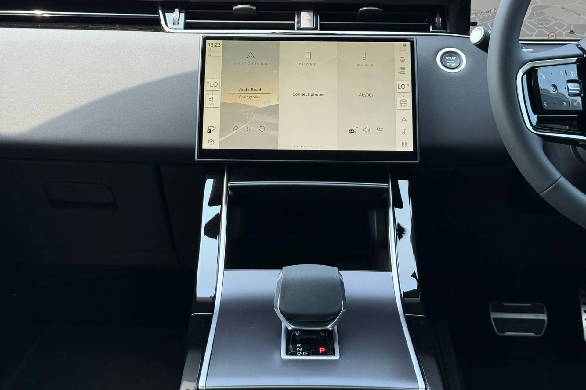 LAND ROVER RANGE ROVER EVOQUE thumbnail image number 15