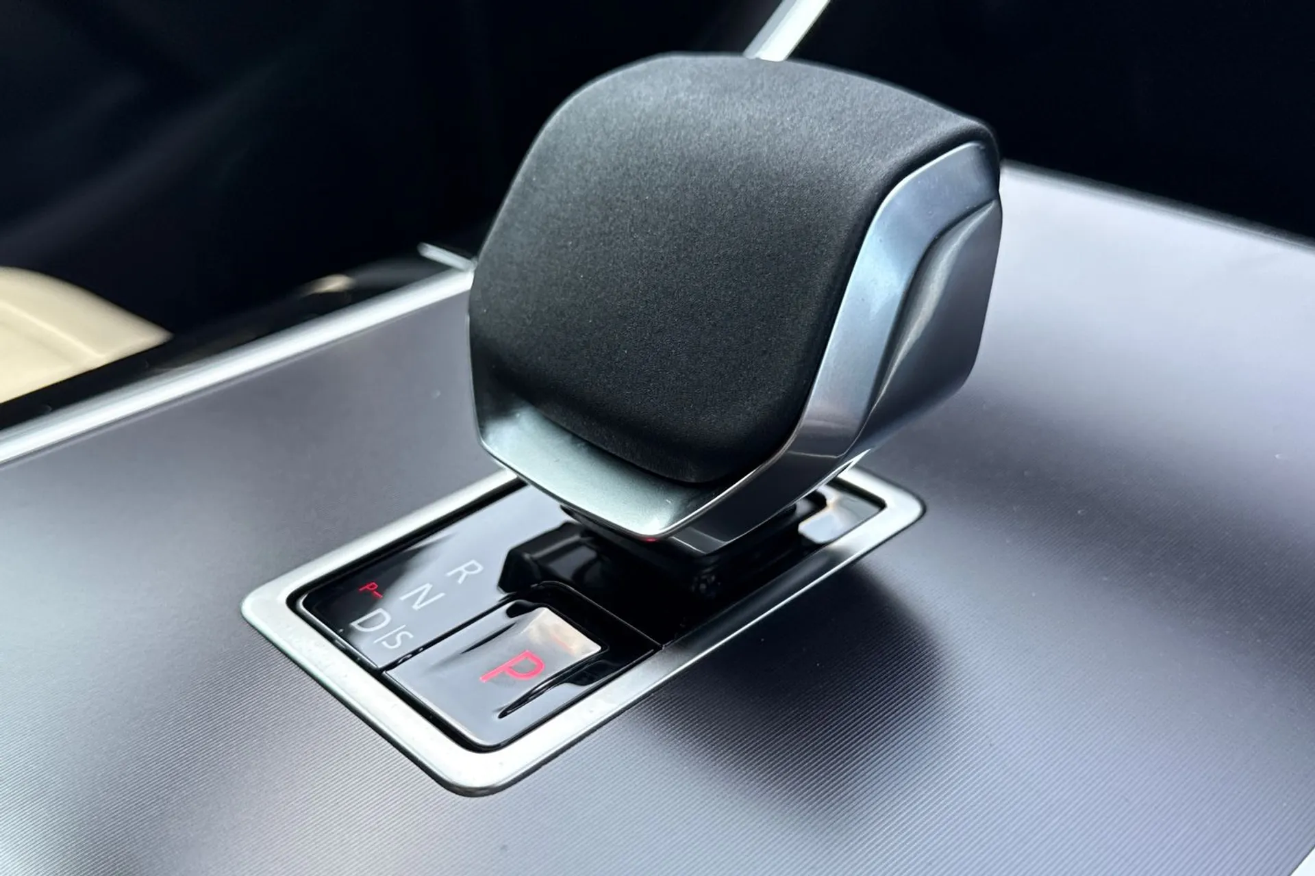 LAND ROVER RANGE ROVER EVOQUE thumbnail image number 20