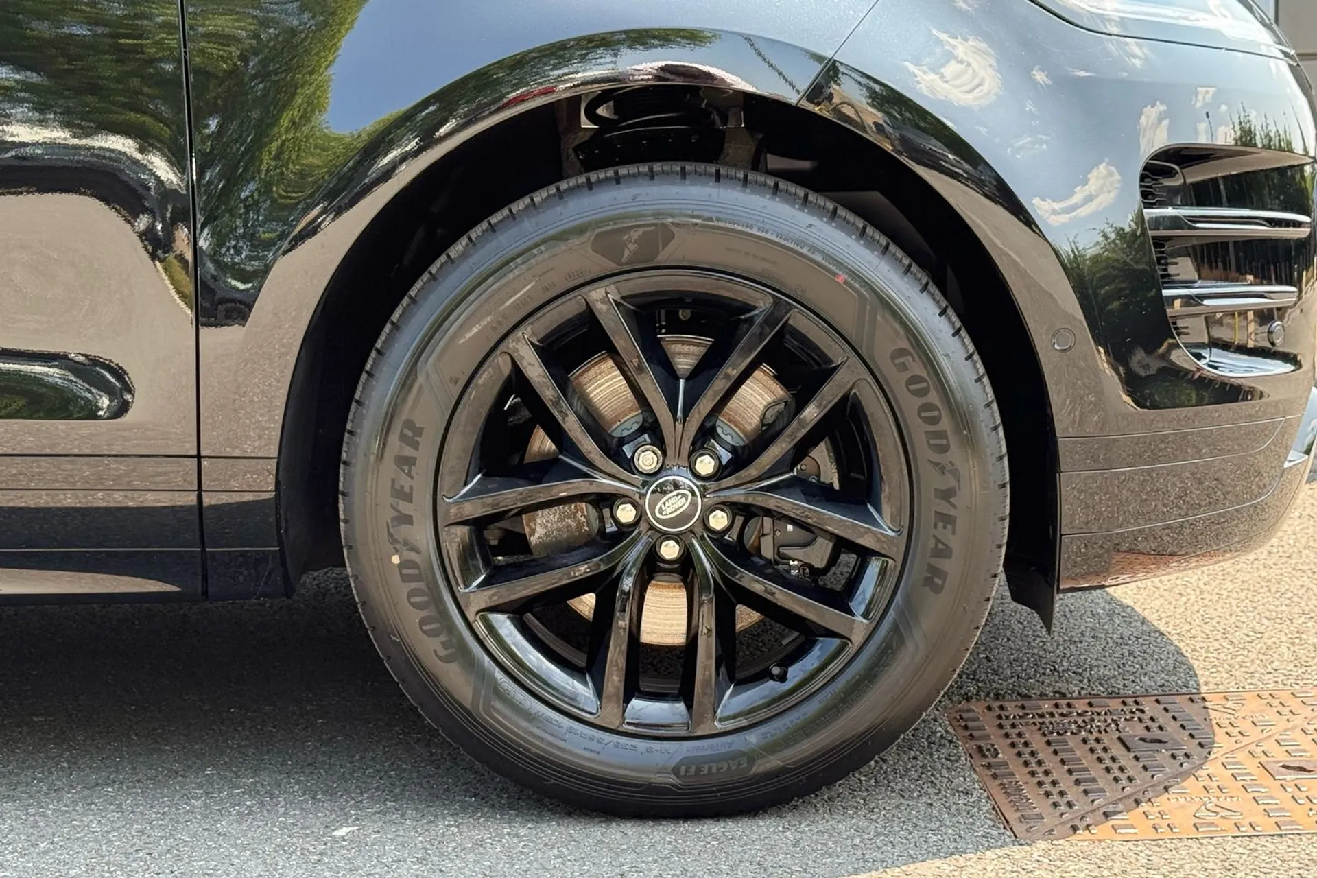 LAND ROVER RANGE ROVER EVOQUE thumbnail image number 24