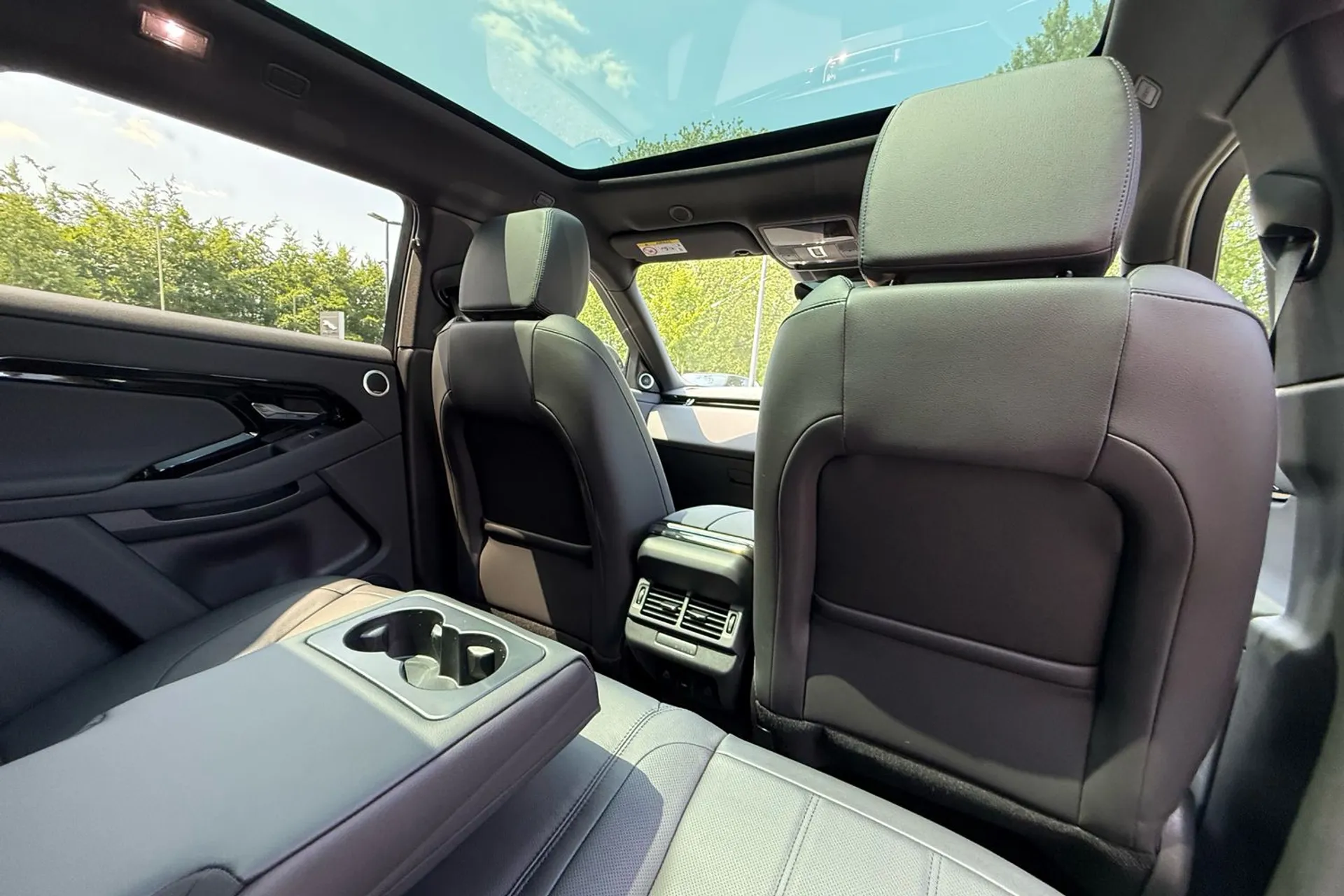 LAND ROVER RANGE ROVER EVOQUE thumbnail image number 45