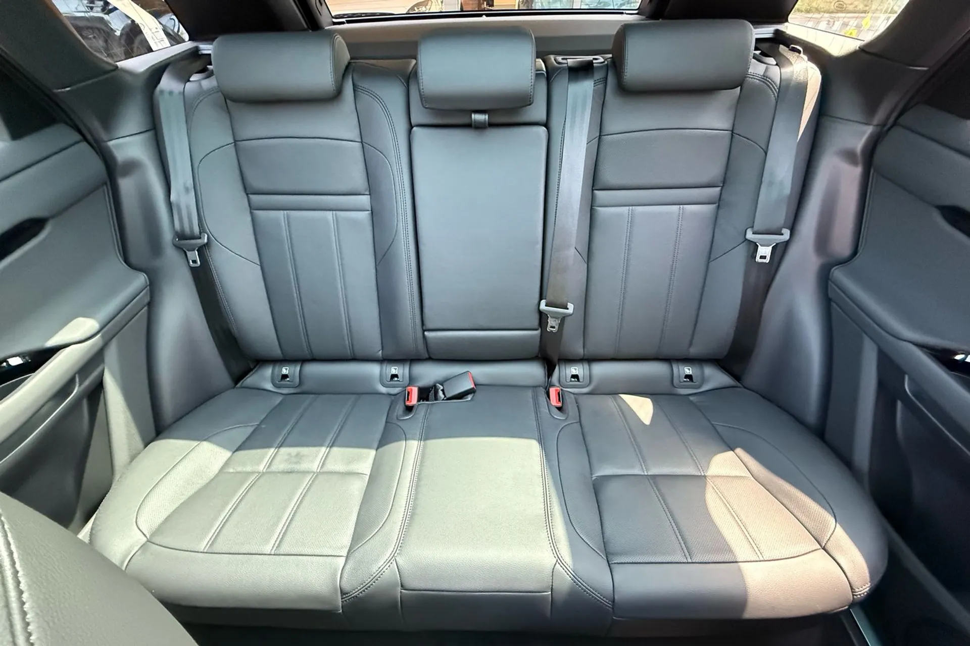 LAND ROVER RANGE ROVER EVOQUE thumbnail image number 11