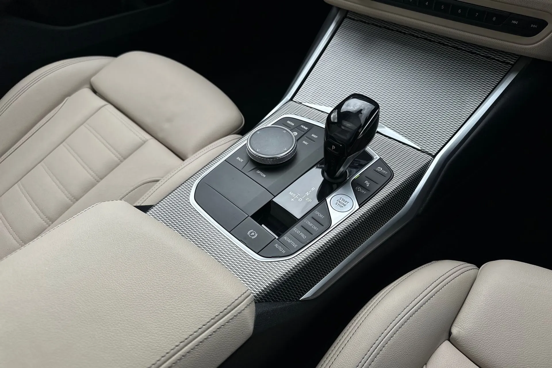 BMW 3 SERIES thumbnail image number 42