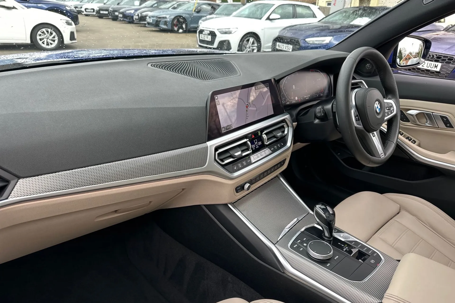 BMW 3 SERIES thumbnail image number 32