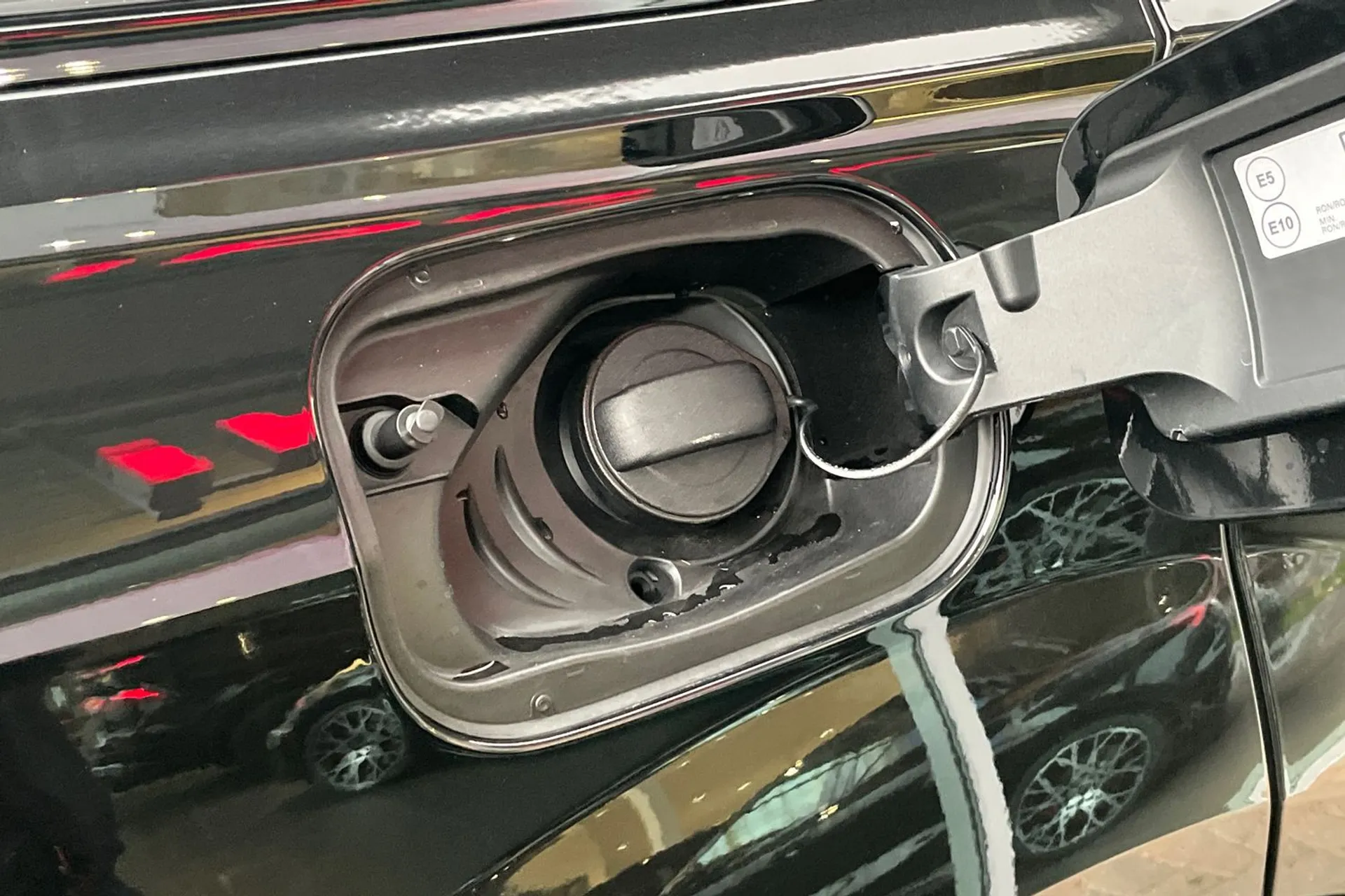Audi Q7 thumbnail image number 17