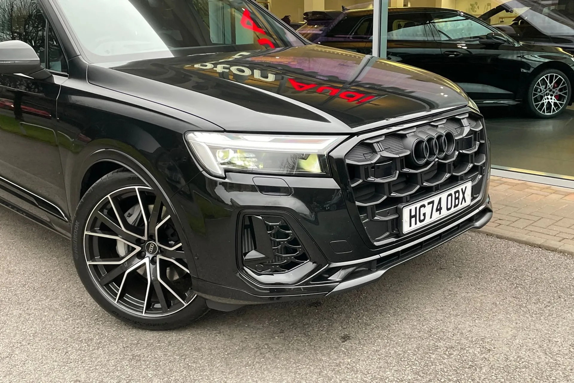 Audi Q7 thumbnail image number 14