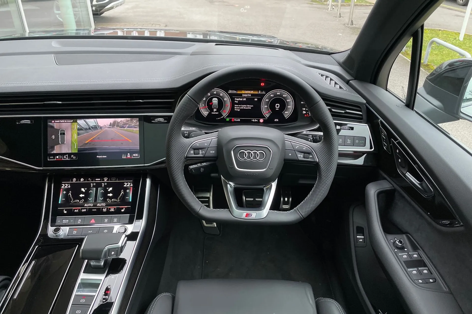 Audi Q7 thumbnail image number 32