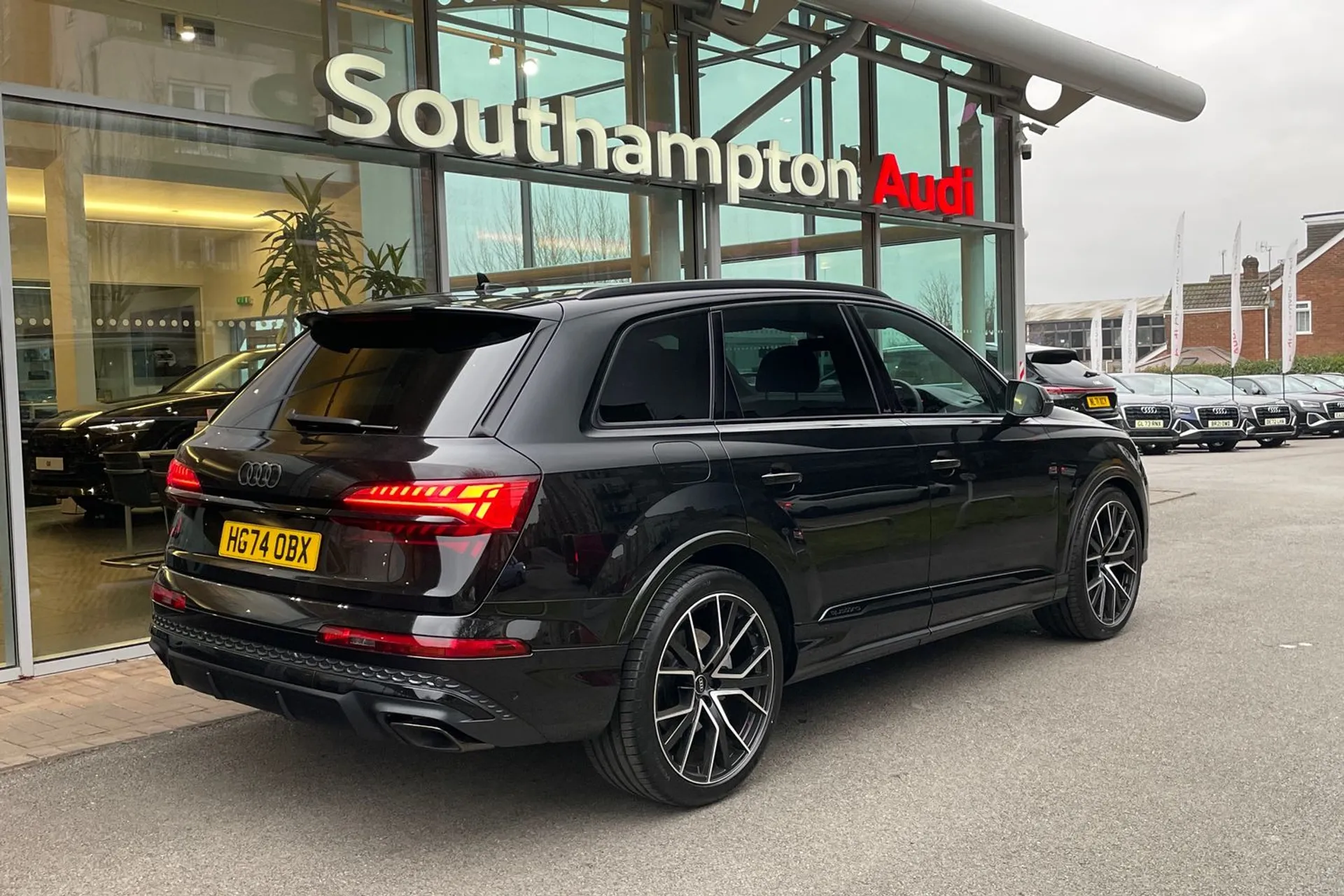 Audi Q7 thumbnail image number 5