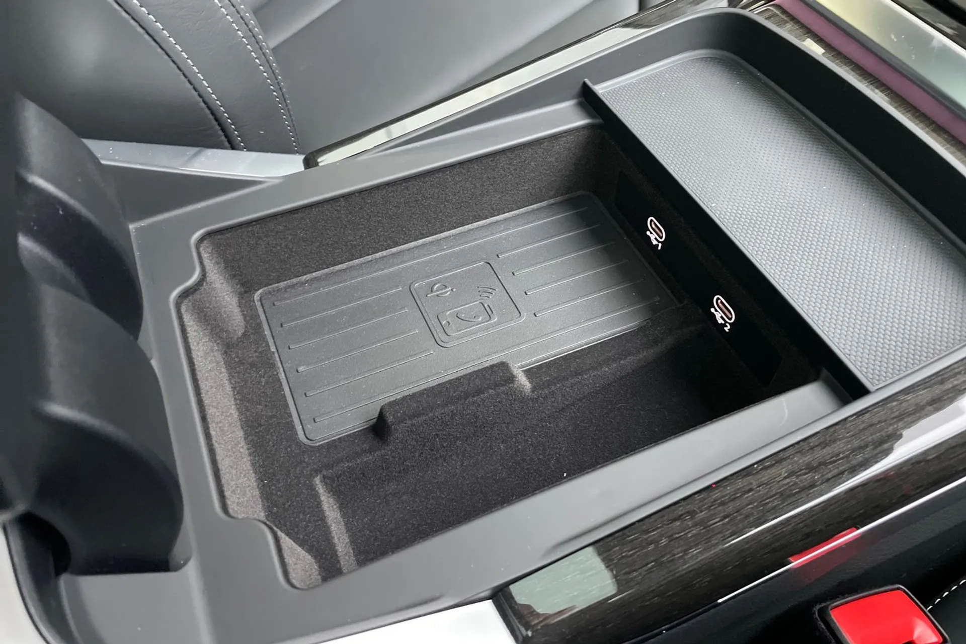 Audi Q7 thumbnail image number 43