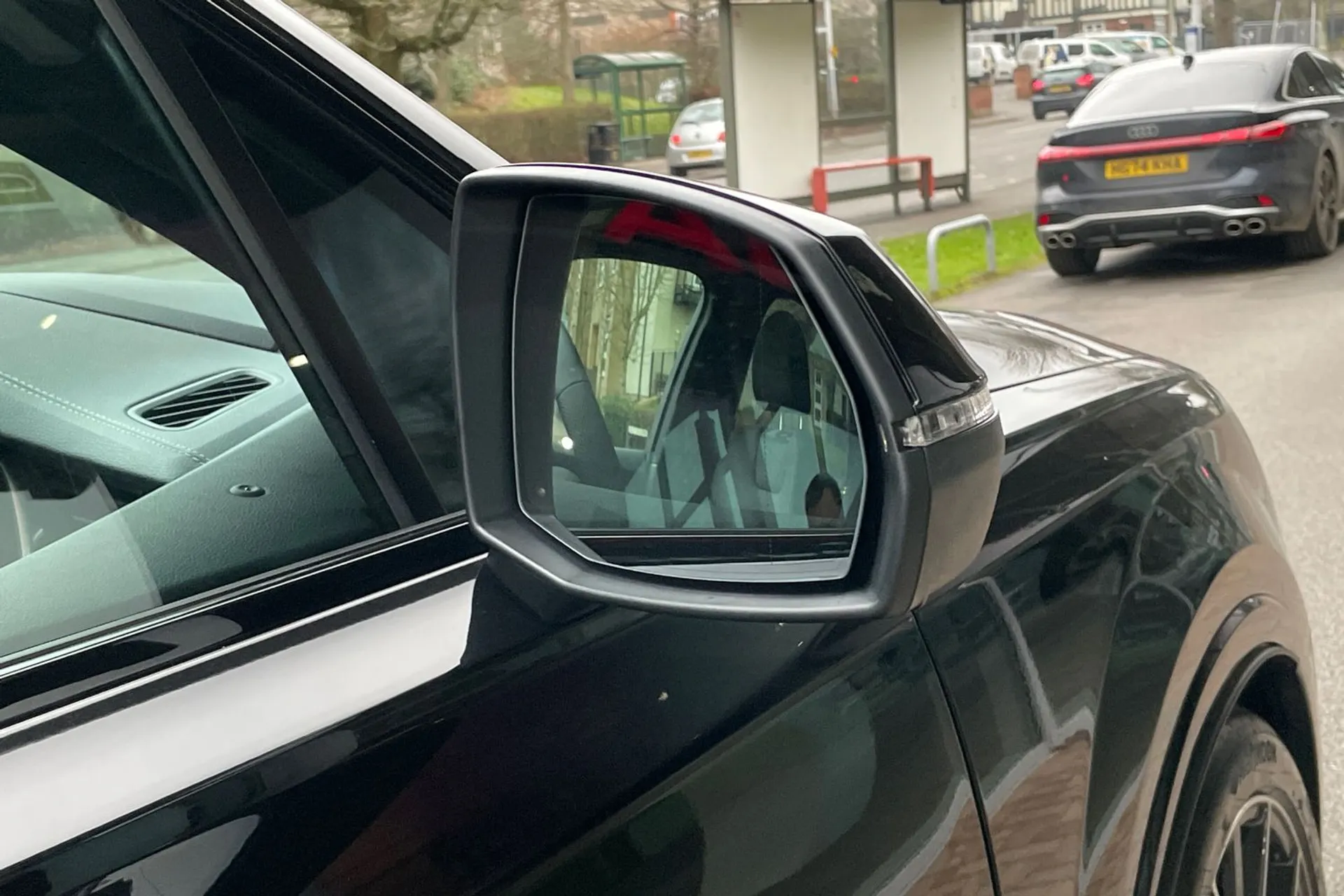 Audi Q7 thumbnail image number 47