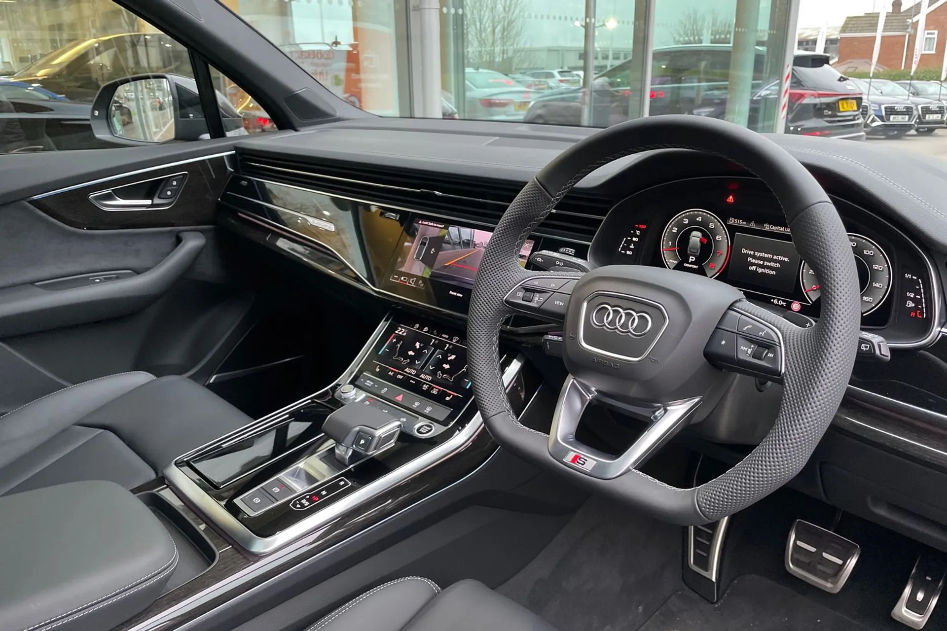 Audi Q7 thumbnail image number 25