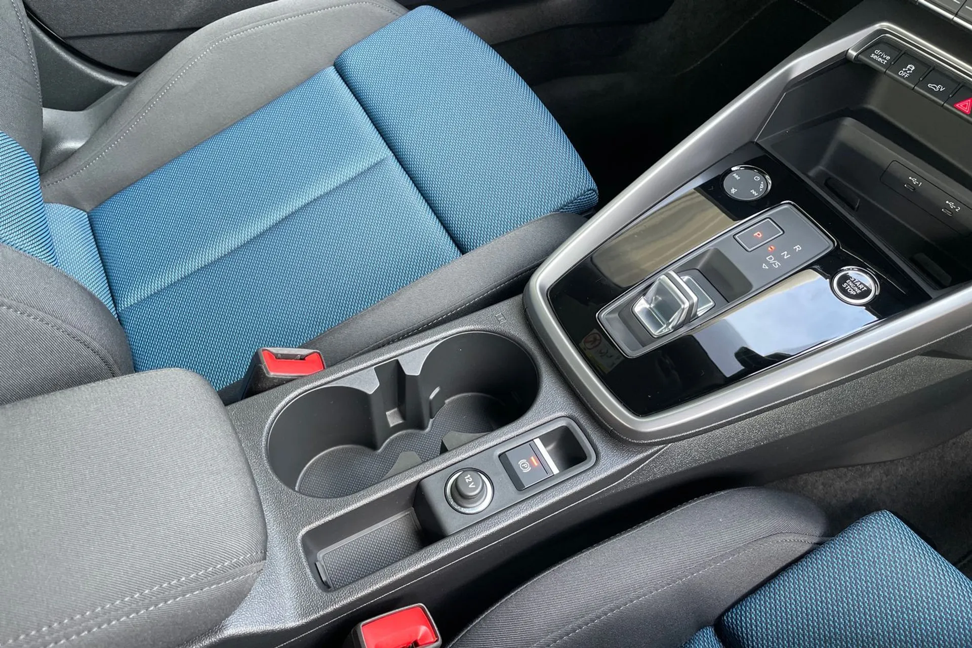 Audi A3 thumbnail image number 41