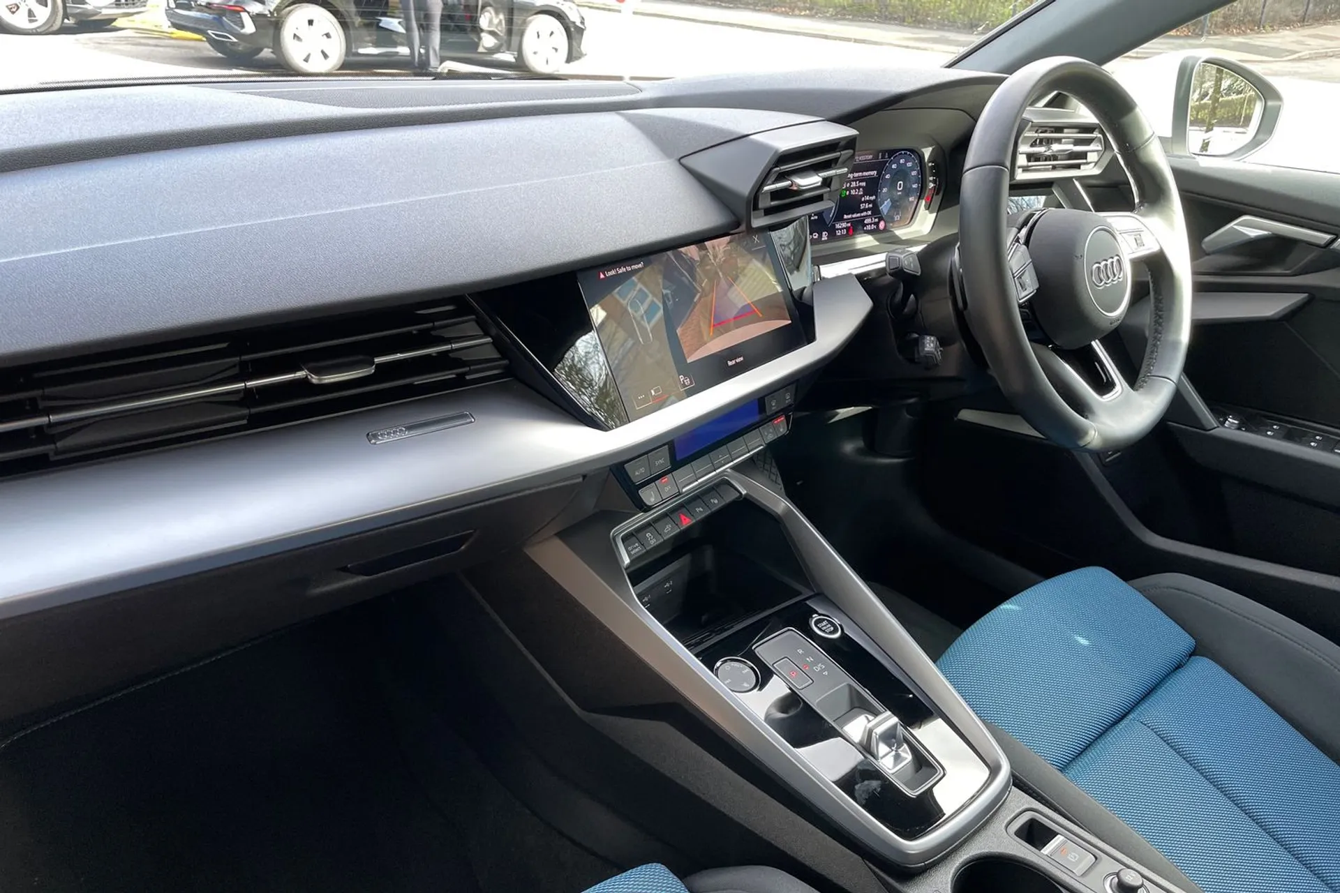 Audi A3 thumbnail image number 27