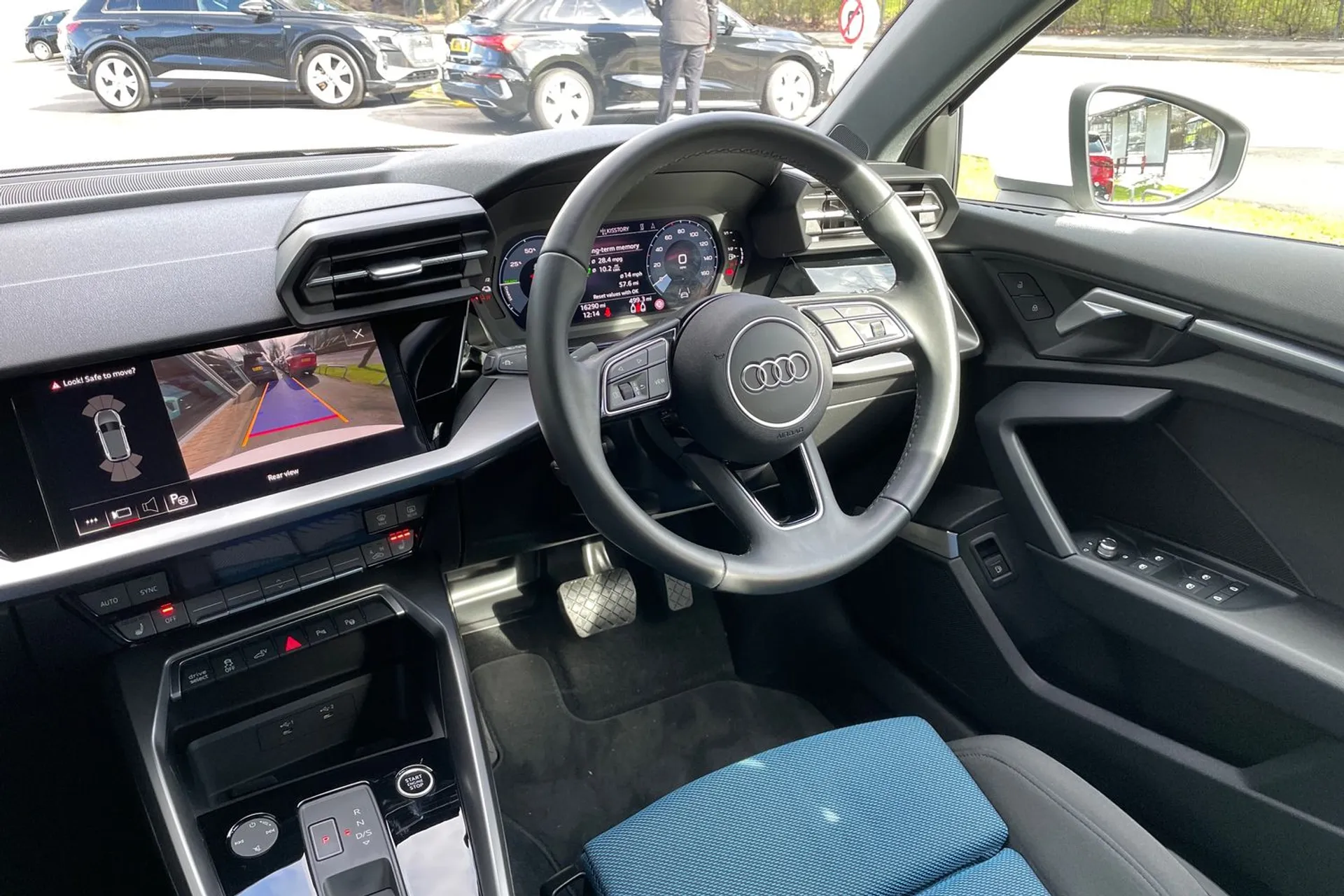 Audi A3 thumbnail image number 33