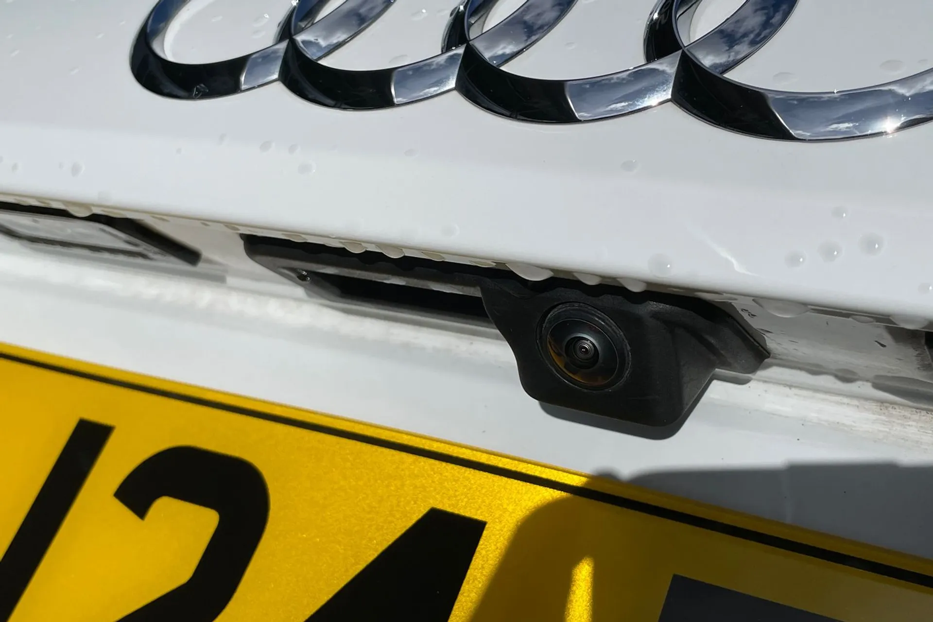 Audi A3 thumbnail image number 21