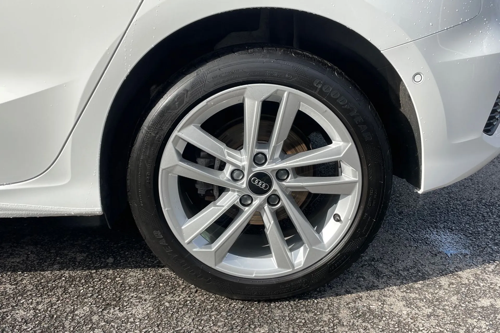 Audi A3 thumbnail image number 13
