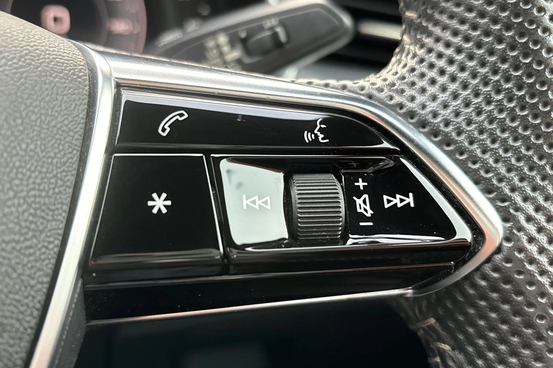 Audi A7 thumbnail image number 38