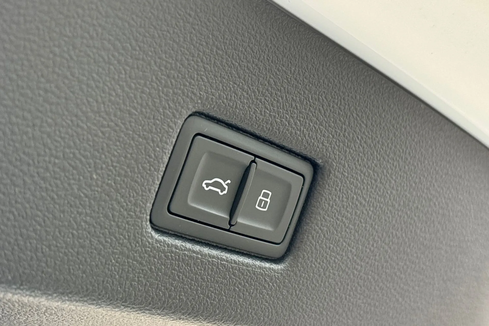 Audi A7 thumbnail image number 20