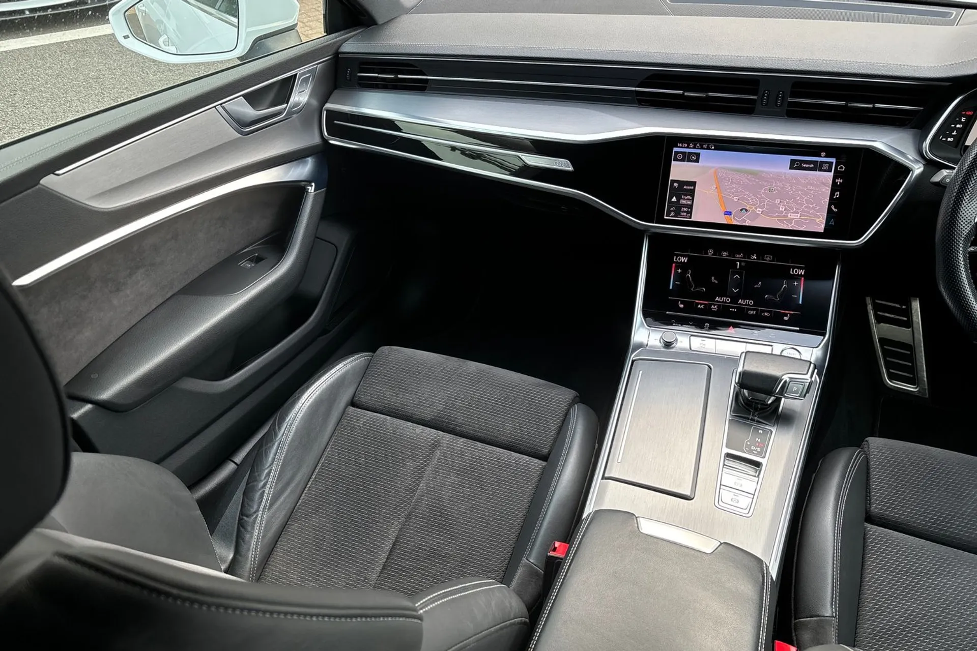 Audi A7 thumbnail image number 33