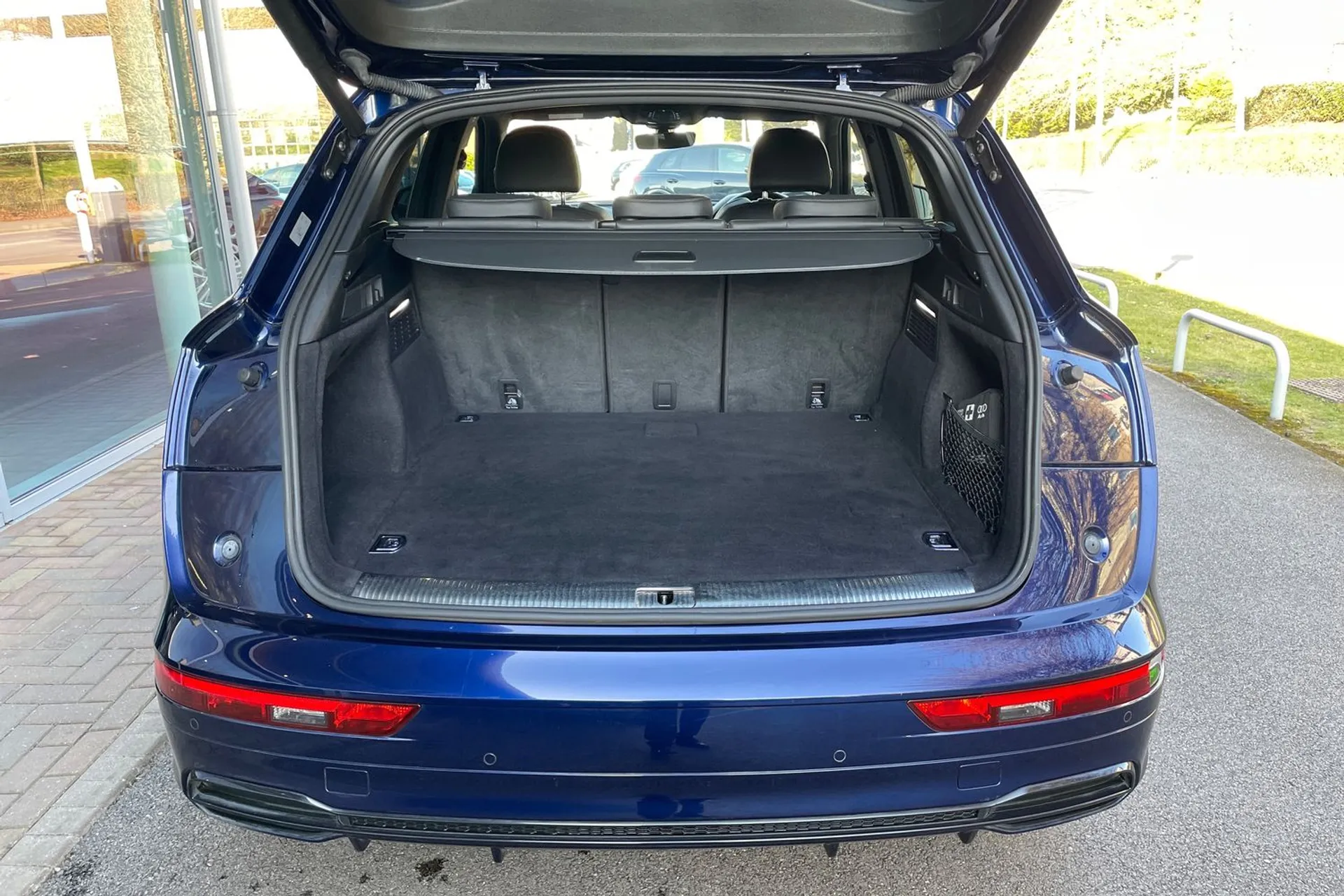 Audi Q5 thumbnail image number 18