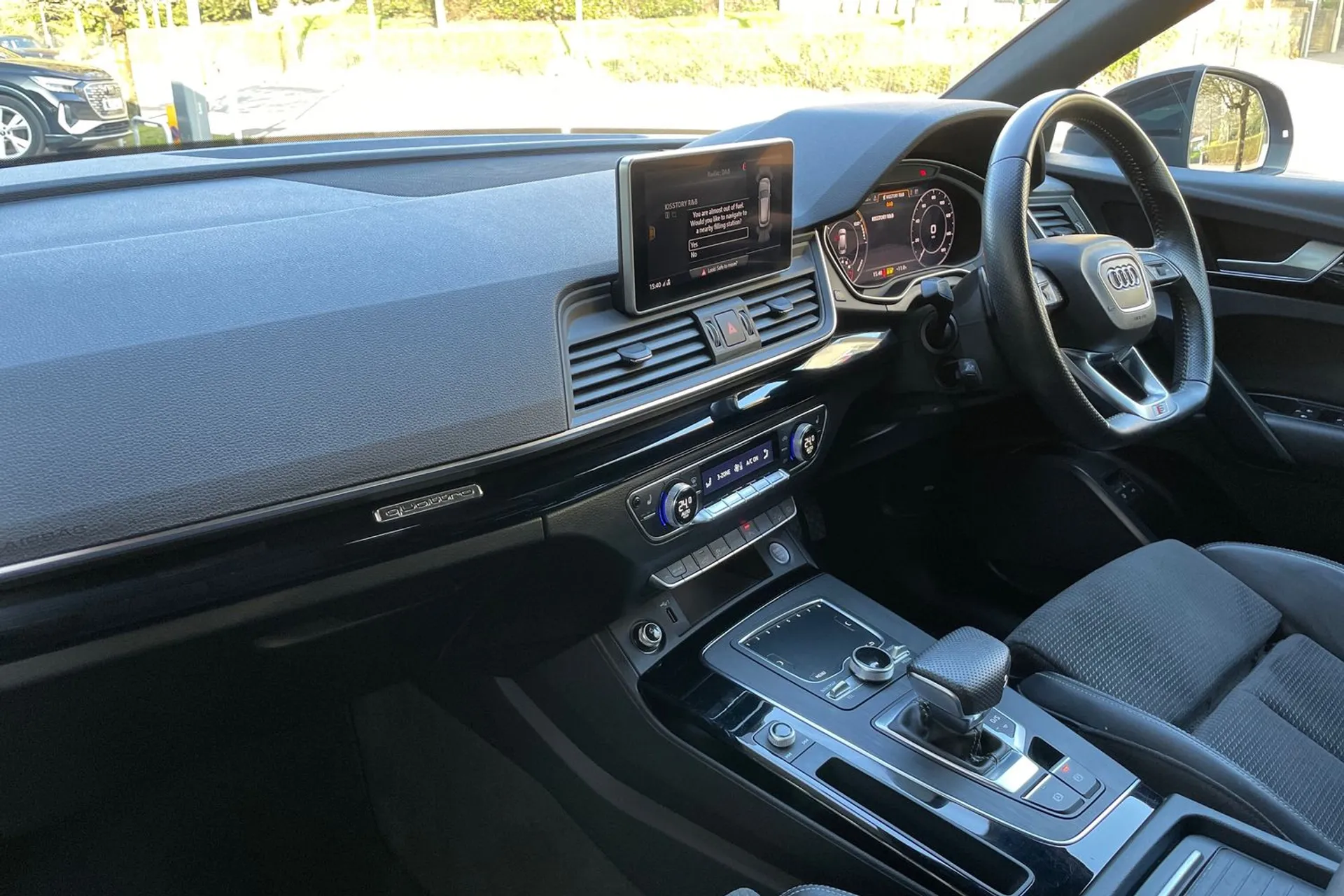 Audi Q5 thumbnail image number 26