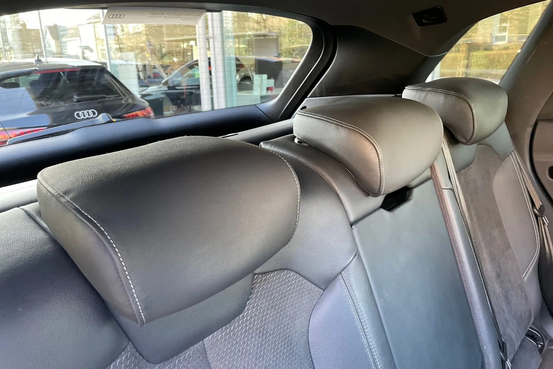 Audi Q5 thumbnail image number 50