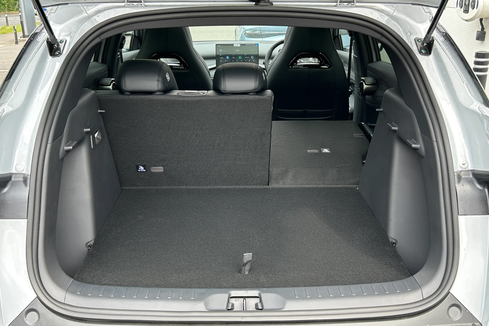 BYD ATTO 3 thumbnail image number 25